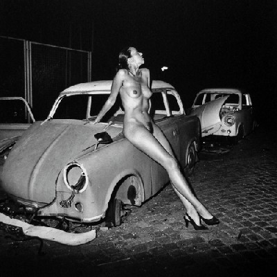 oldcar.jpg